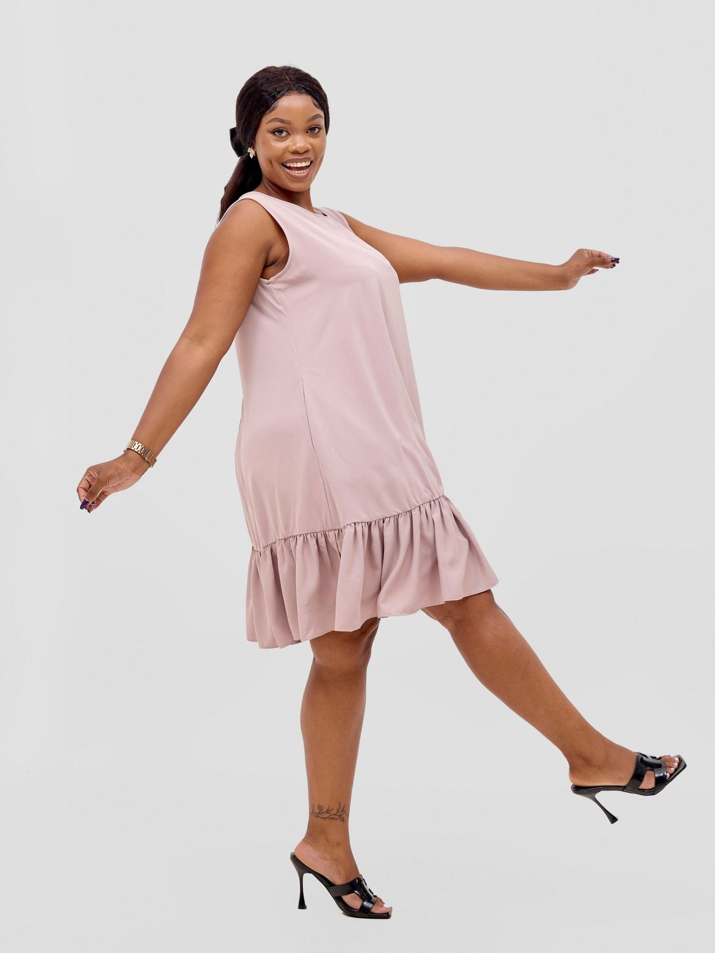 Vivo Dalia Sleeveless Gathered Tent Dress - Taupe - Shopzetu