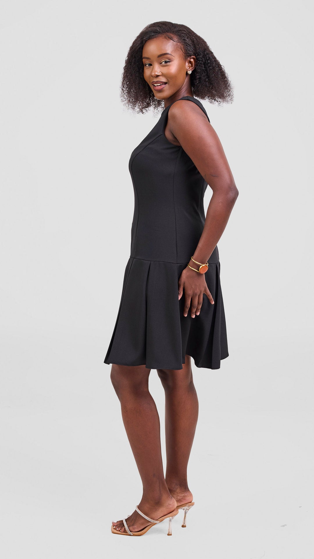 Vivo Niari Pleated Dress - Black