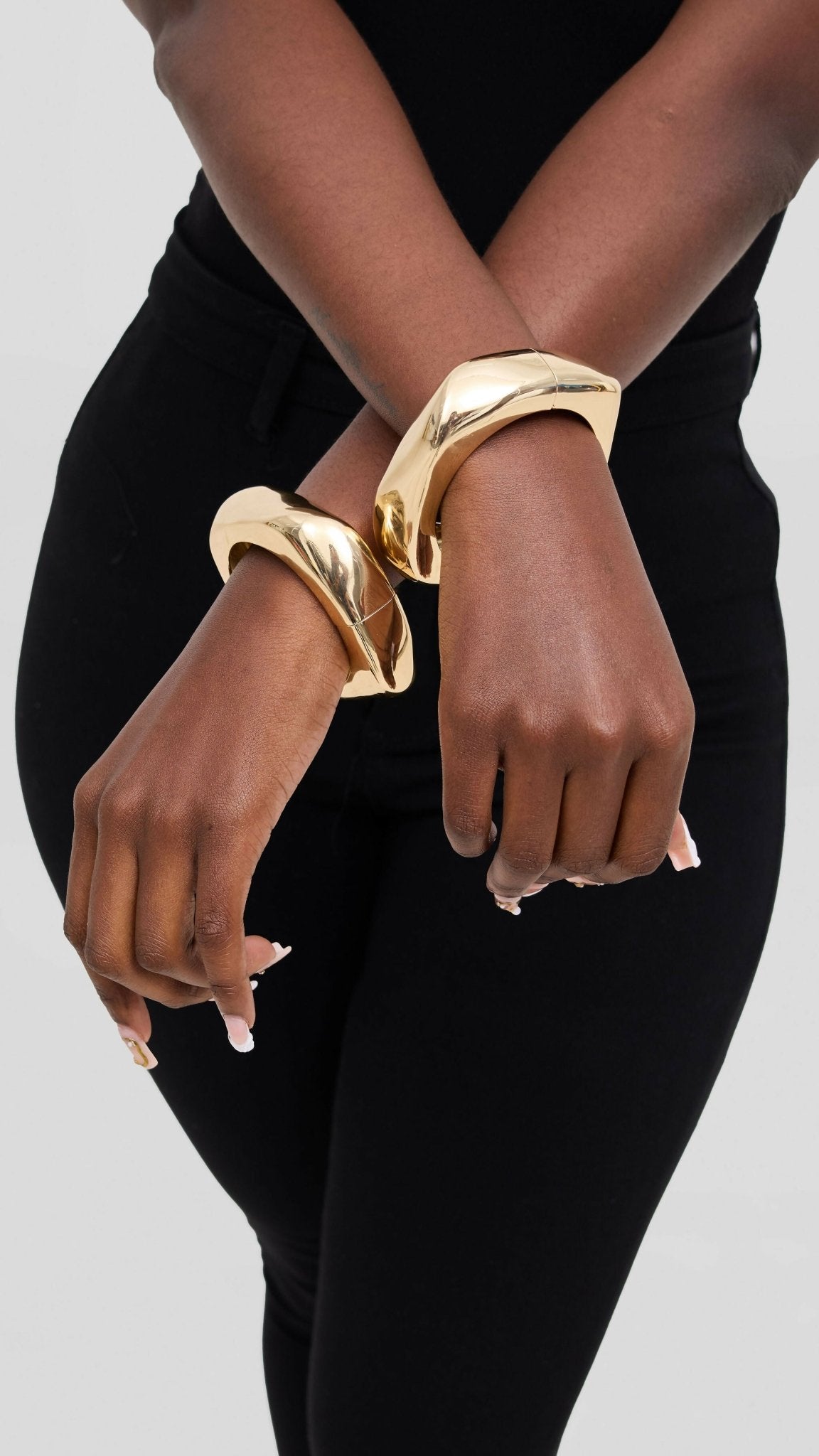 Afrodame Chunky Bangle - Gold - Shopzetu