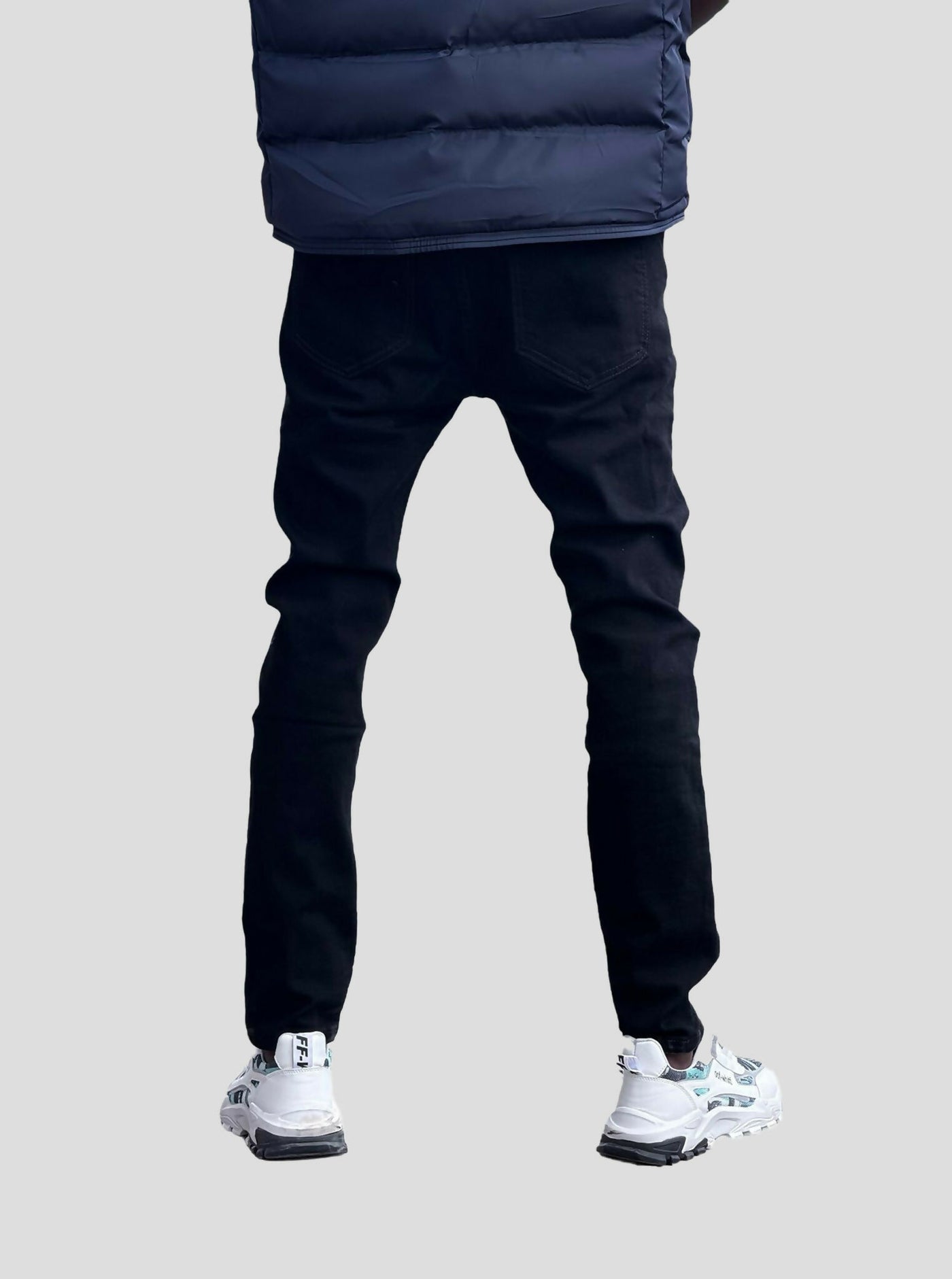 Stylish Brothers Non Fade Plain Men Jean - Black - Shopzetu