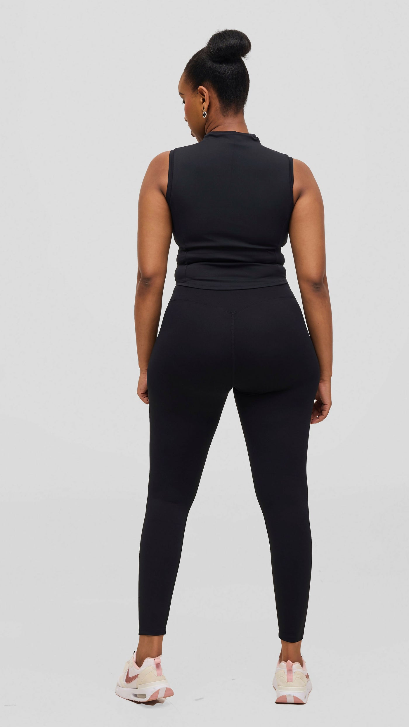 Flen Store Sleeveless Top With In-built Bra & Leggings Set - Black