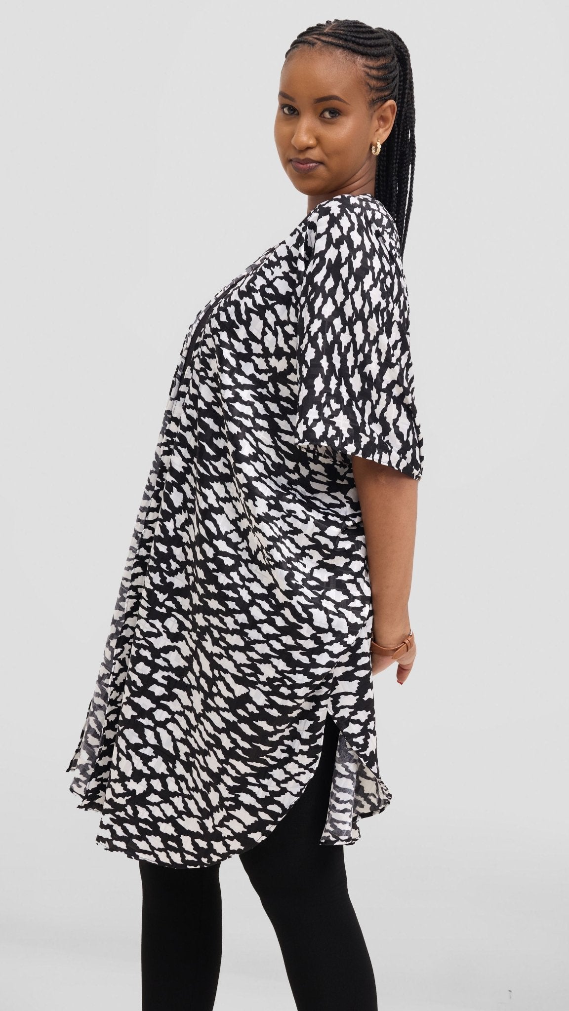 Vivo Samira Wide Satin Kimono - White / Black Print - Shopzetu