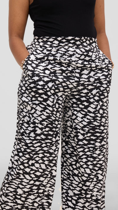 Vivo Samira Pants - Cream / Black Print - Shopzetu
