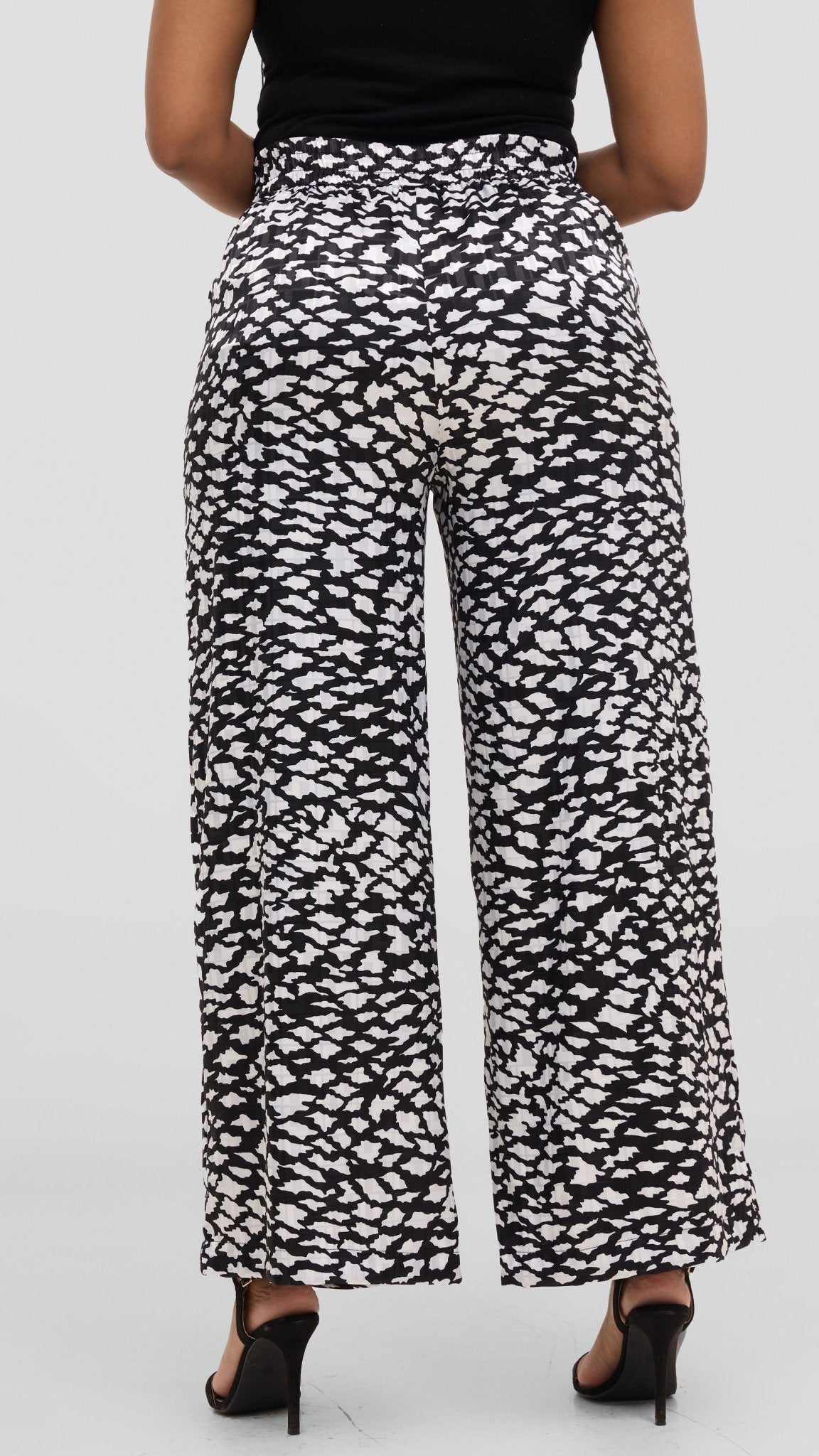Vivo Samira Pants - Cream / Black Print - Shopzetu