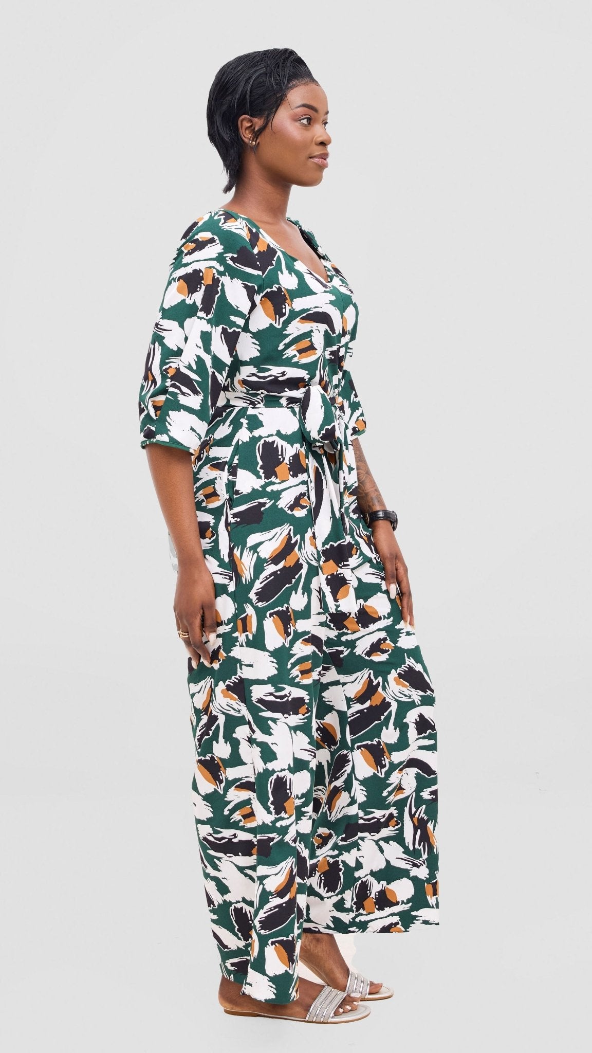 Vivo Zahari Sweatheart Neck Jumpsuit - Green / Black Print - Shopzetu