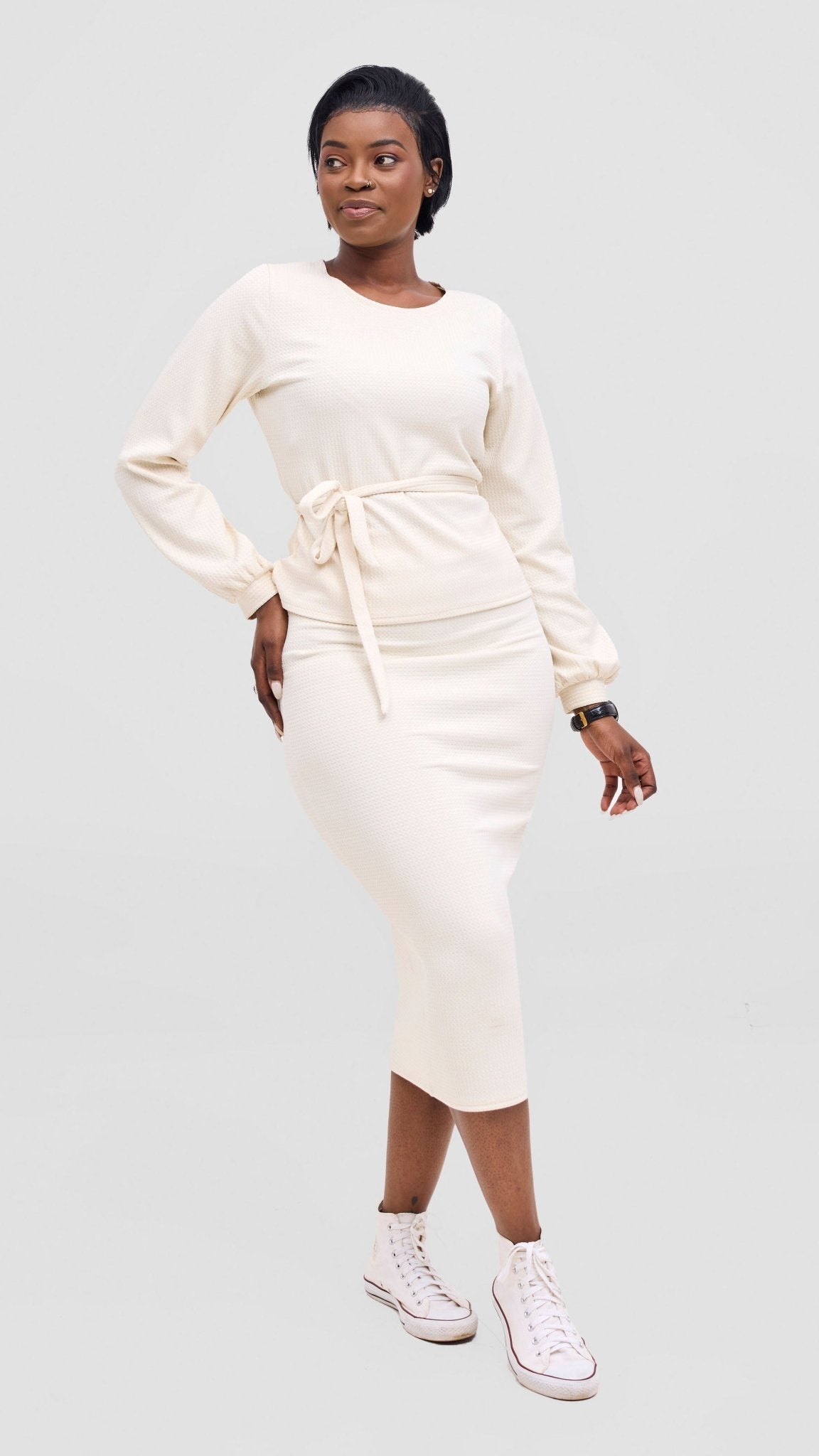 Vivo Selah Bishop Sleeve Top - Buttermilk - Shopzetu