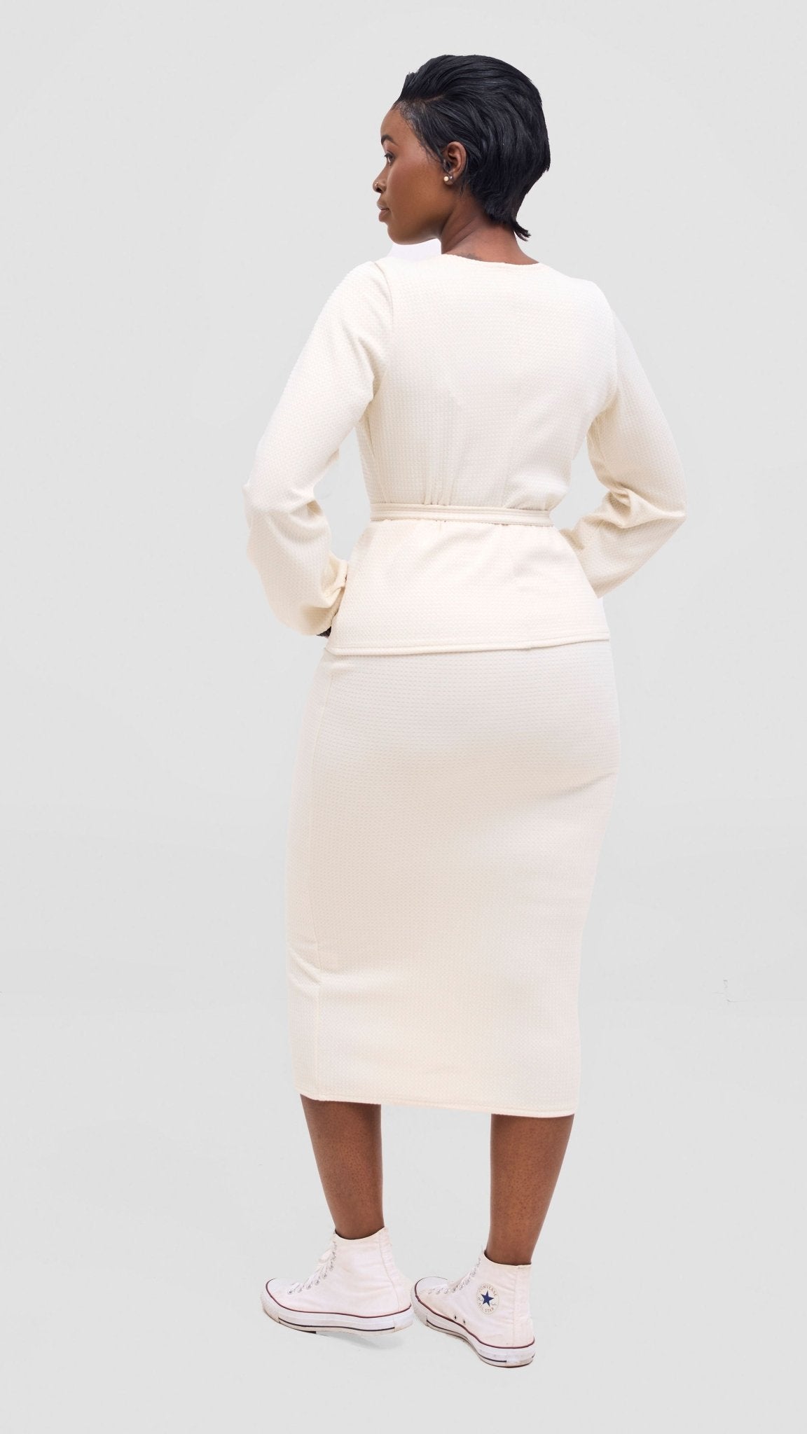 Vivo Selah Bishop Sleeve Top - Buttermilk - Shopzetu