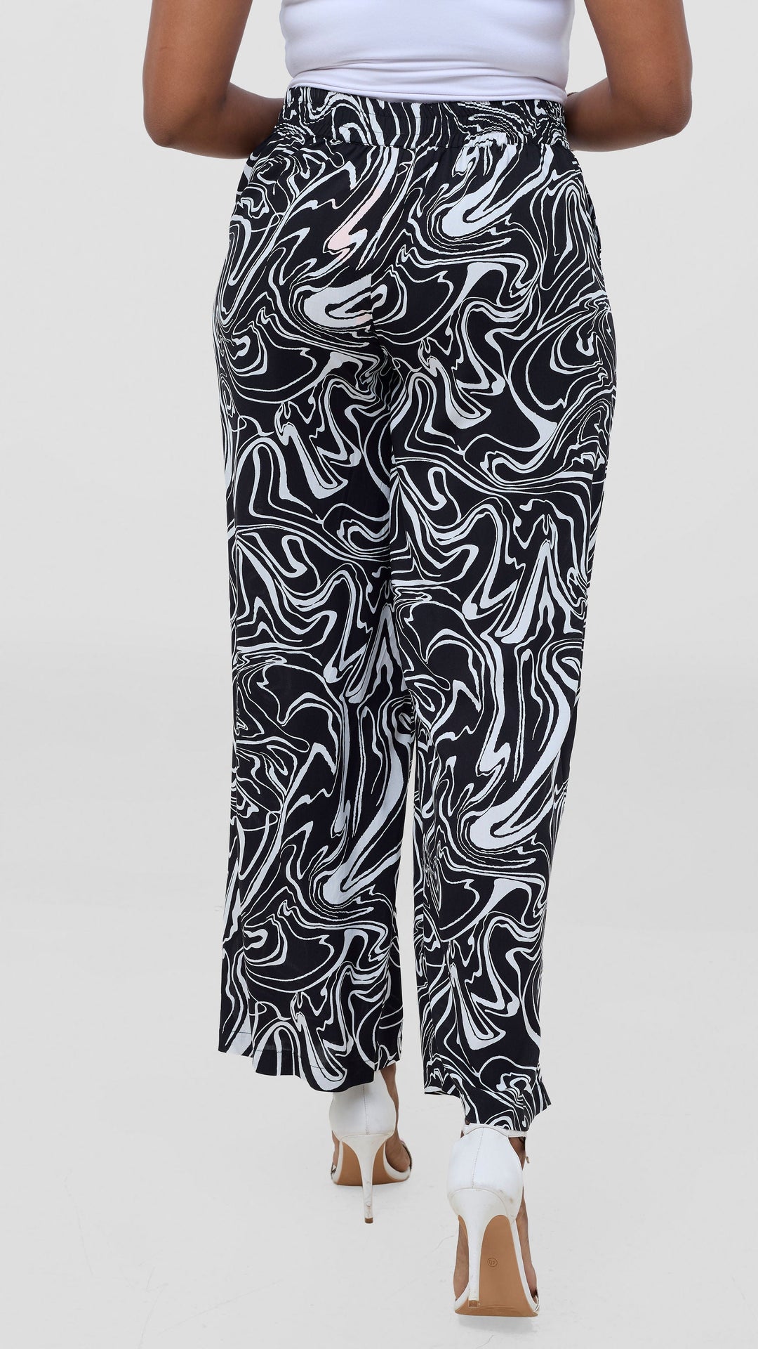 Vivo Samira Pants in Rayon - Black / White Print