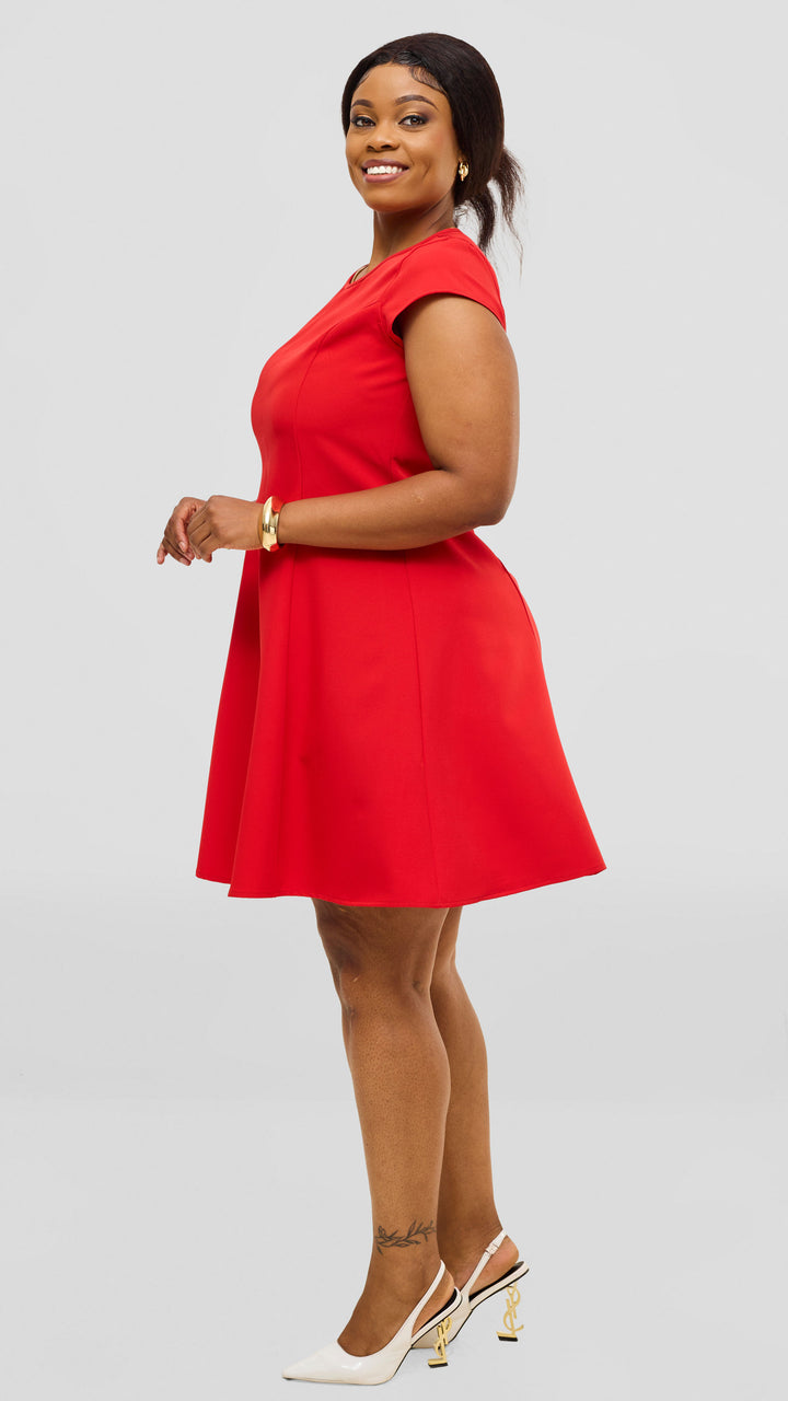 Vivo Zelda Panelled Dress In Crepe - Red