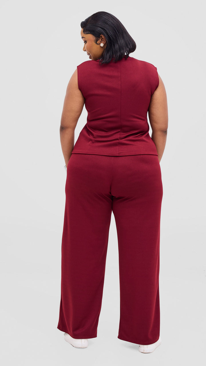 Vivo Selah Mock Neck Top in Stretch Rib - Maroon