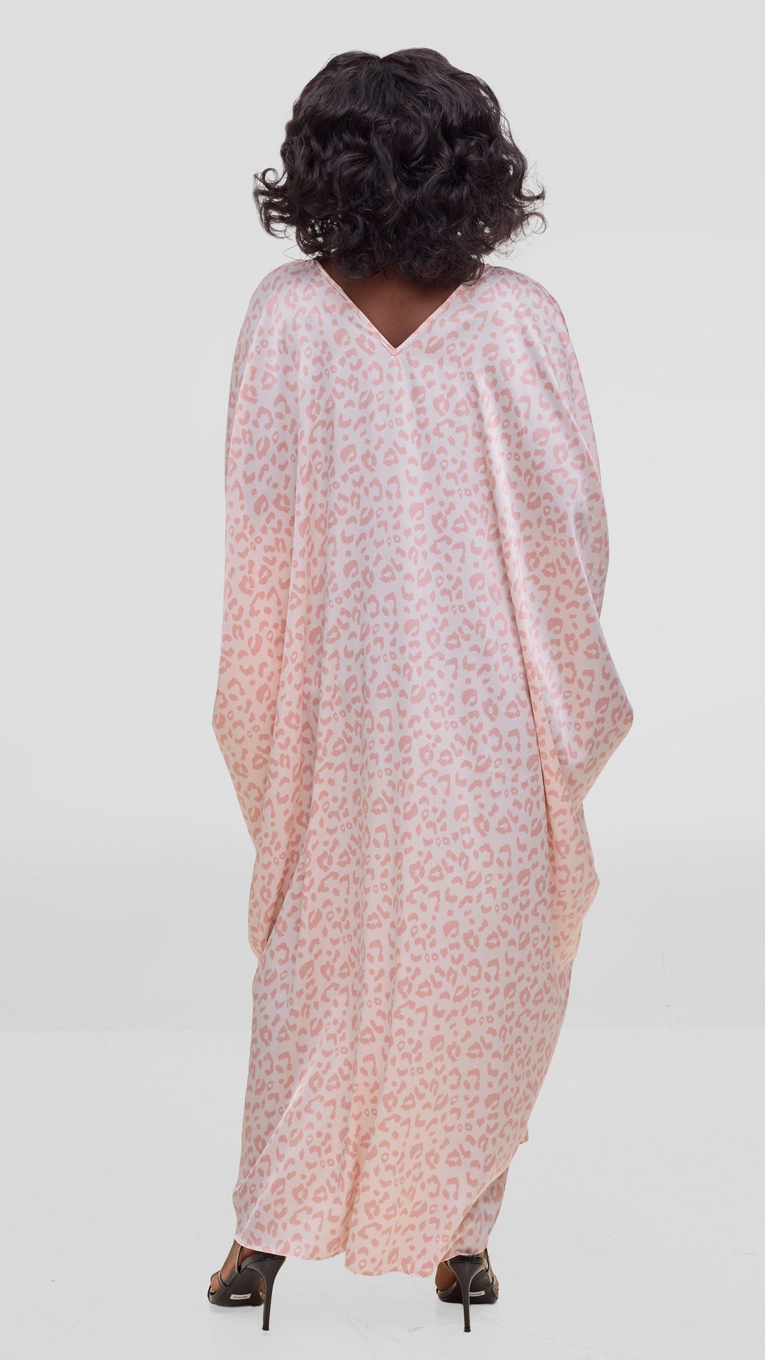 Vivo Keza V Neck Maxi Kaftan In Satin - Coral / Pink Print