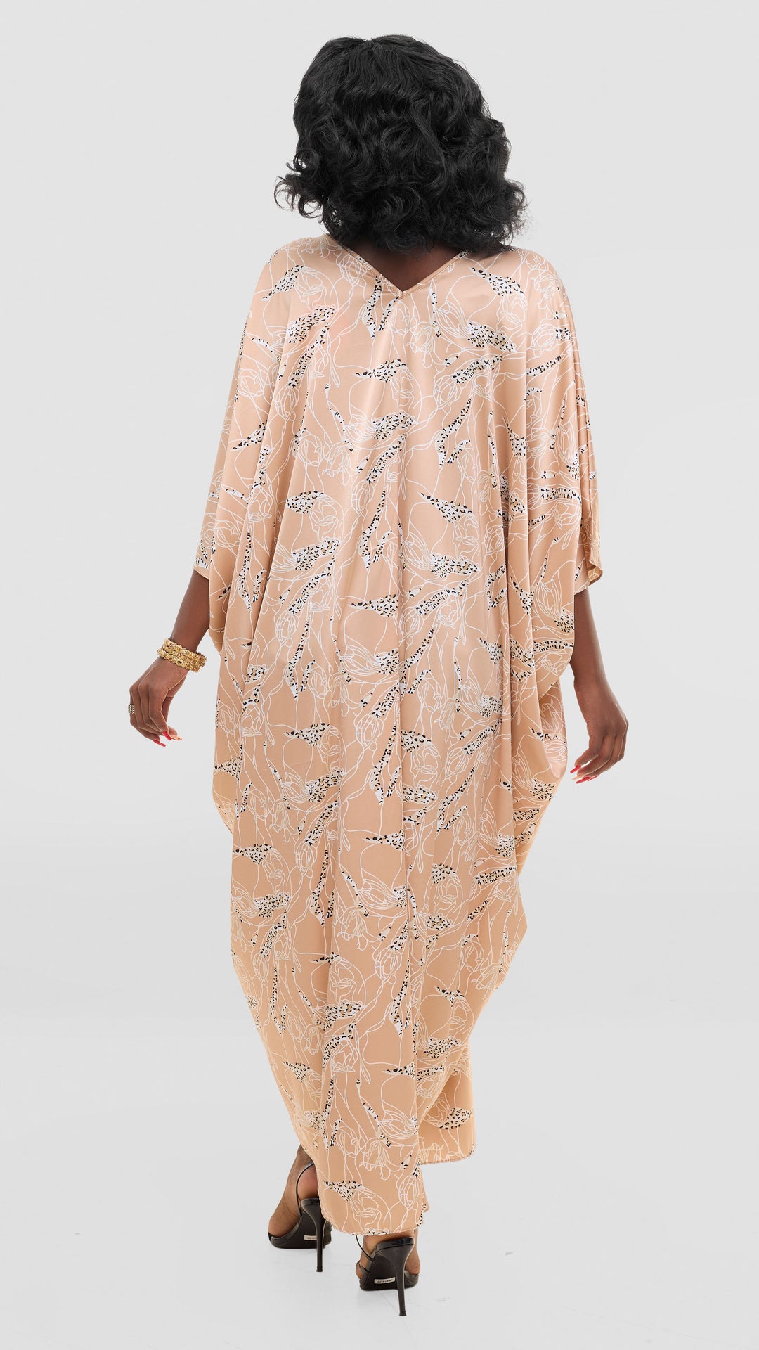 Vivo Keza V Neck Maxi Kaftan In Satin - Cream / White Print