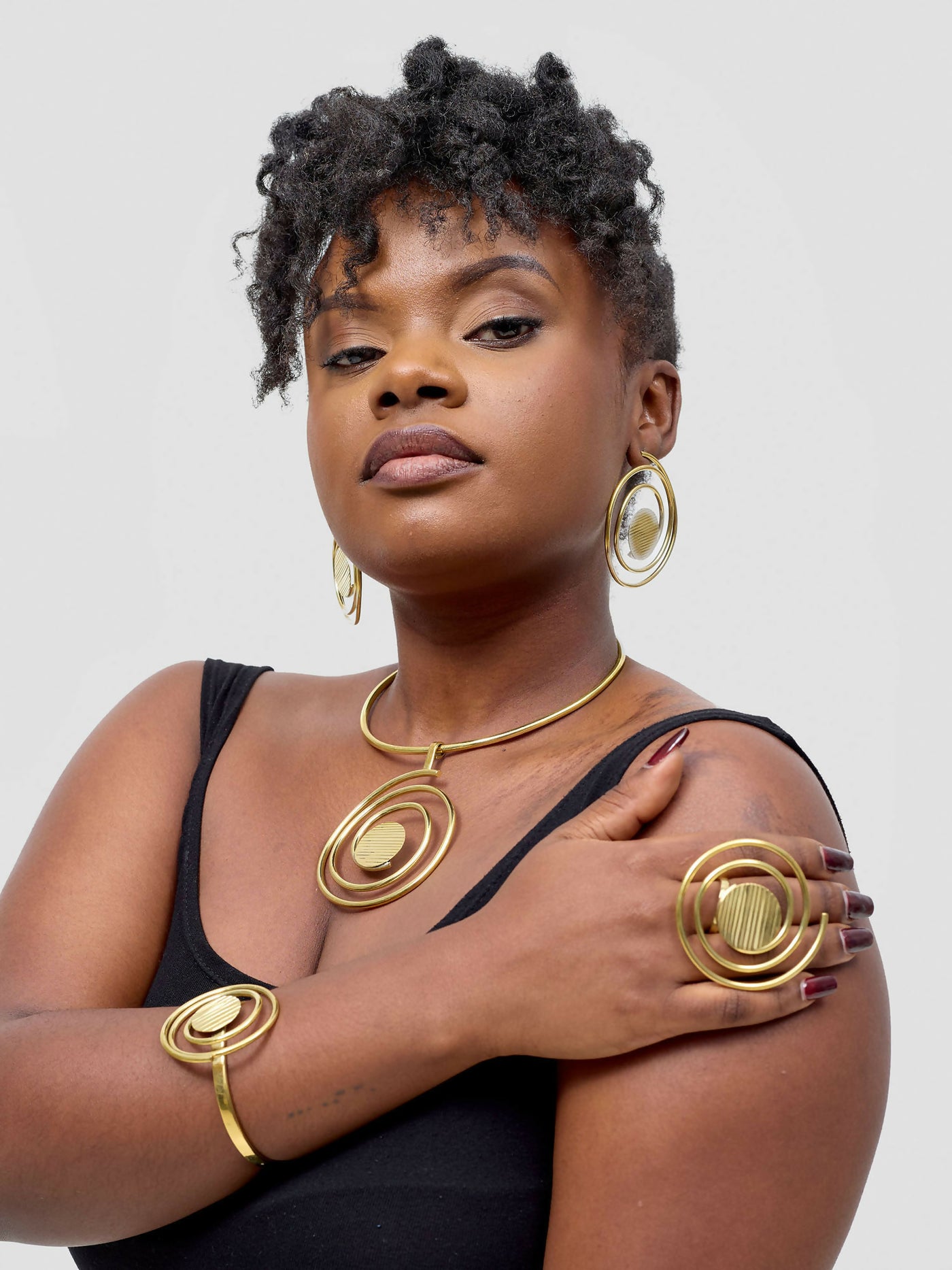 Purely Brass Kibali Jewelry Set - Brass - Shopzetu