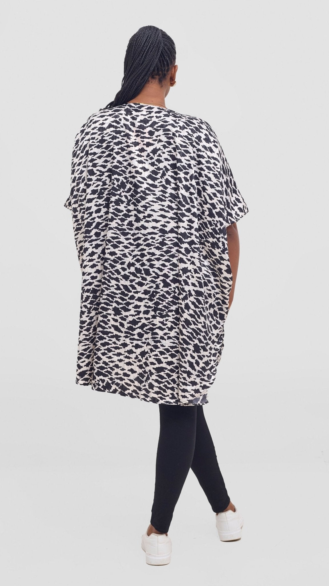 Vivo Samira Wide Kimono - Cream / Black Print - Shopzetu