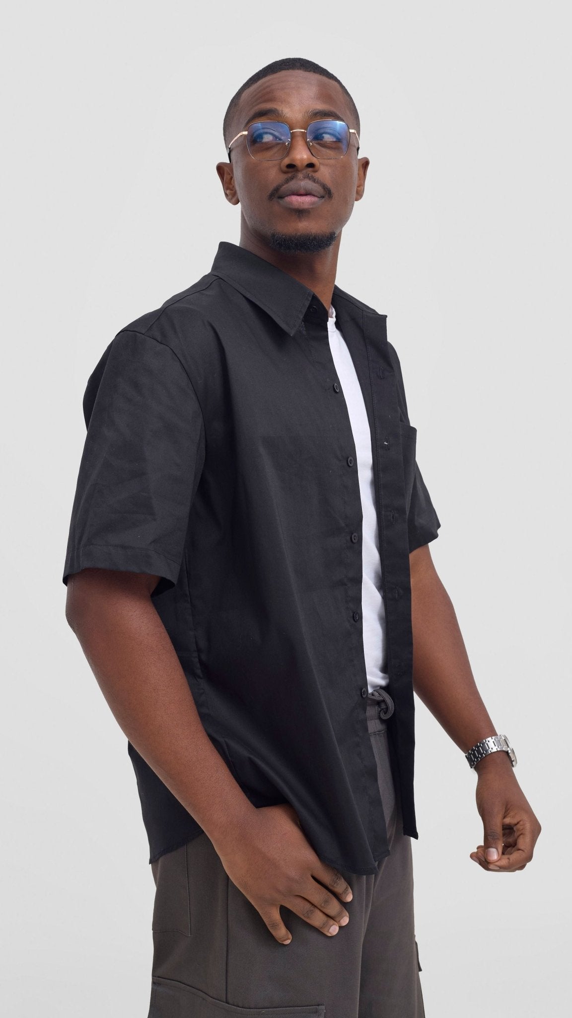 Shiv & Shikie X Safari Short Sleeve Shirt - Black - Shopzetu