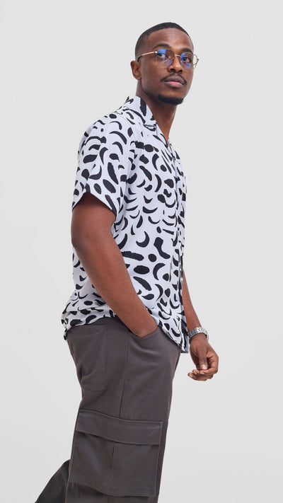 Shiv & Shikie X Safari Printed Short Sleeve Shirt - Grey / Black Ezi Print - Shopzetu