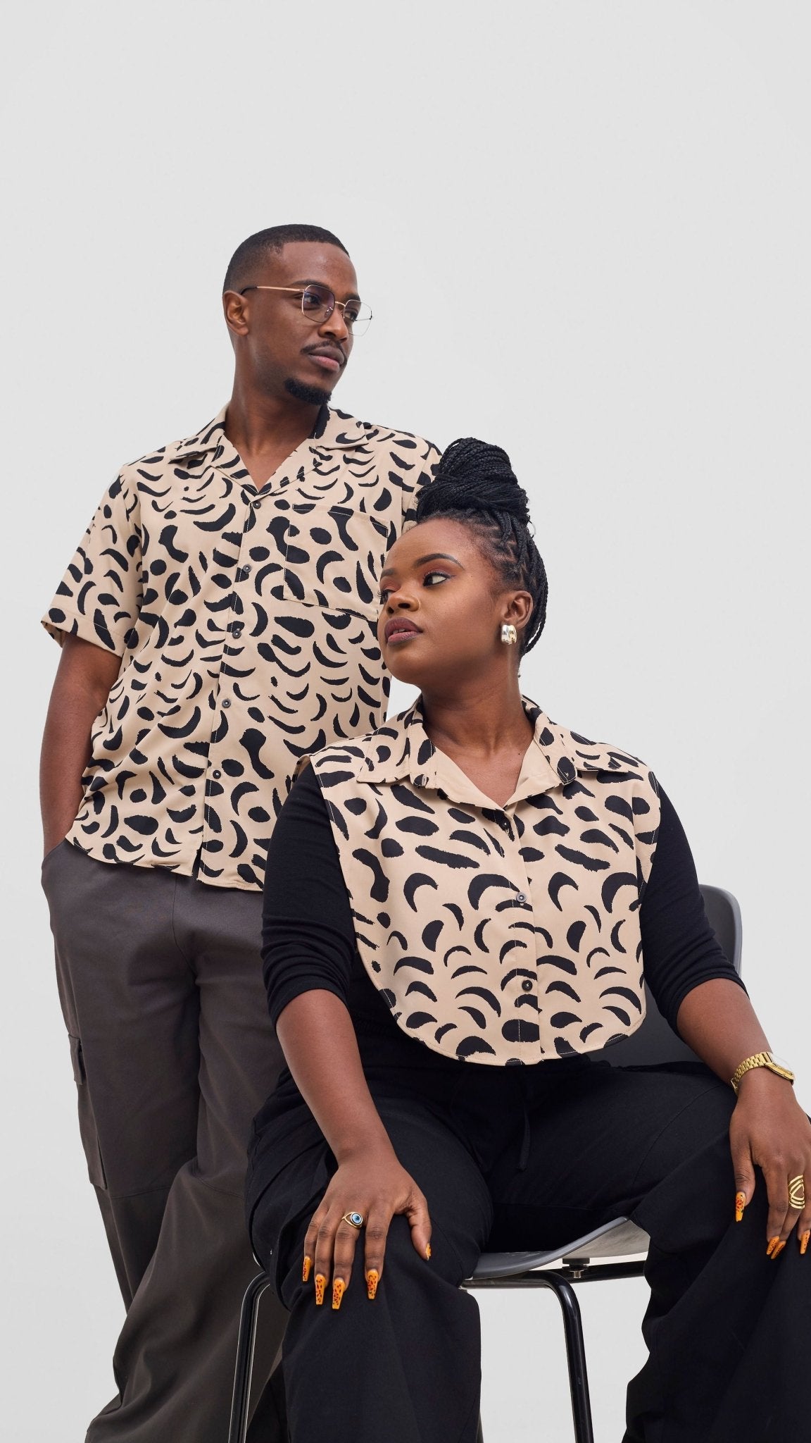 Shiv & Shikie X Safari Printed Short Sleeve Shirt - Taupe / Black Ezi Print - Shopzetu