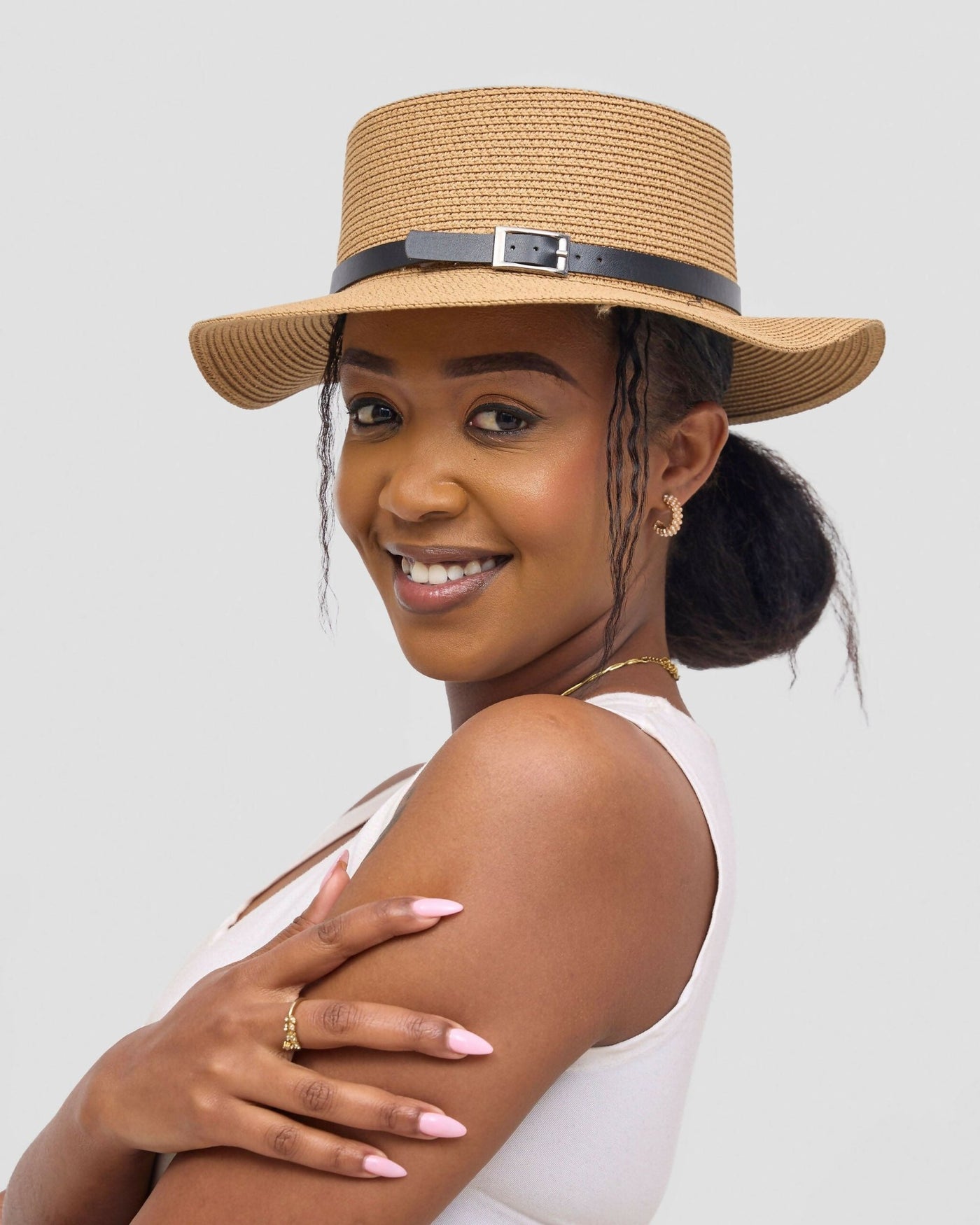 Poised Straw Hat - Beige - Shopzetu