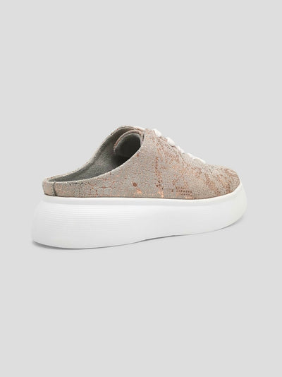 Julz Maddox Sneakers - Rose Gold - Shopzetu
