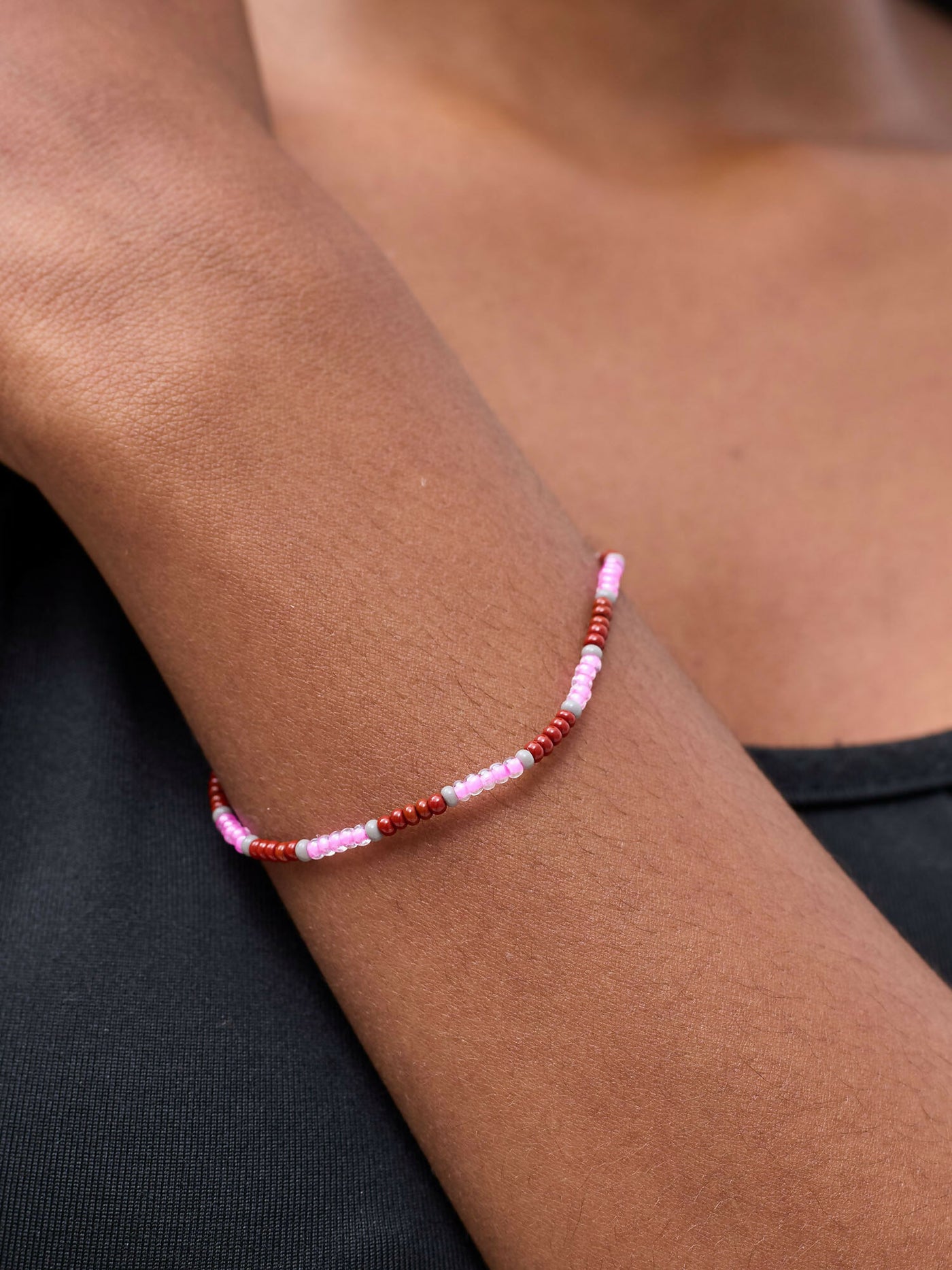 Dianaah J Beaded Bracelet - Pink / Brown - Shopzetu