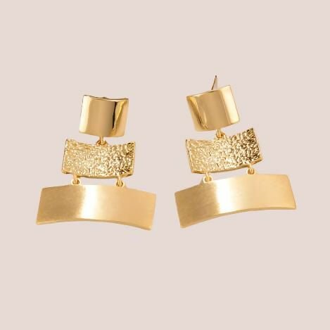 Accessorize With Style Premium Small Earring - Gold - Shopzetu
