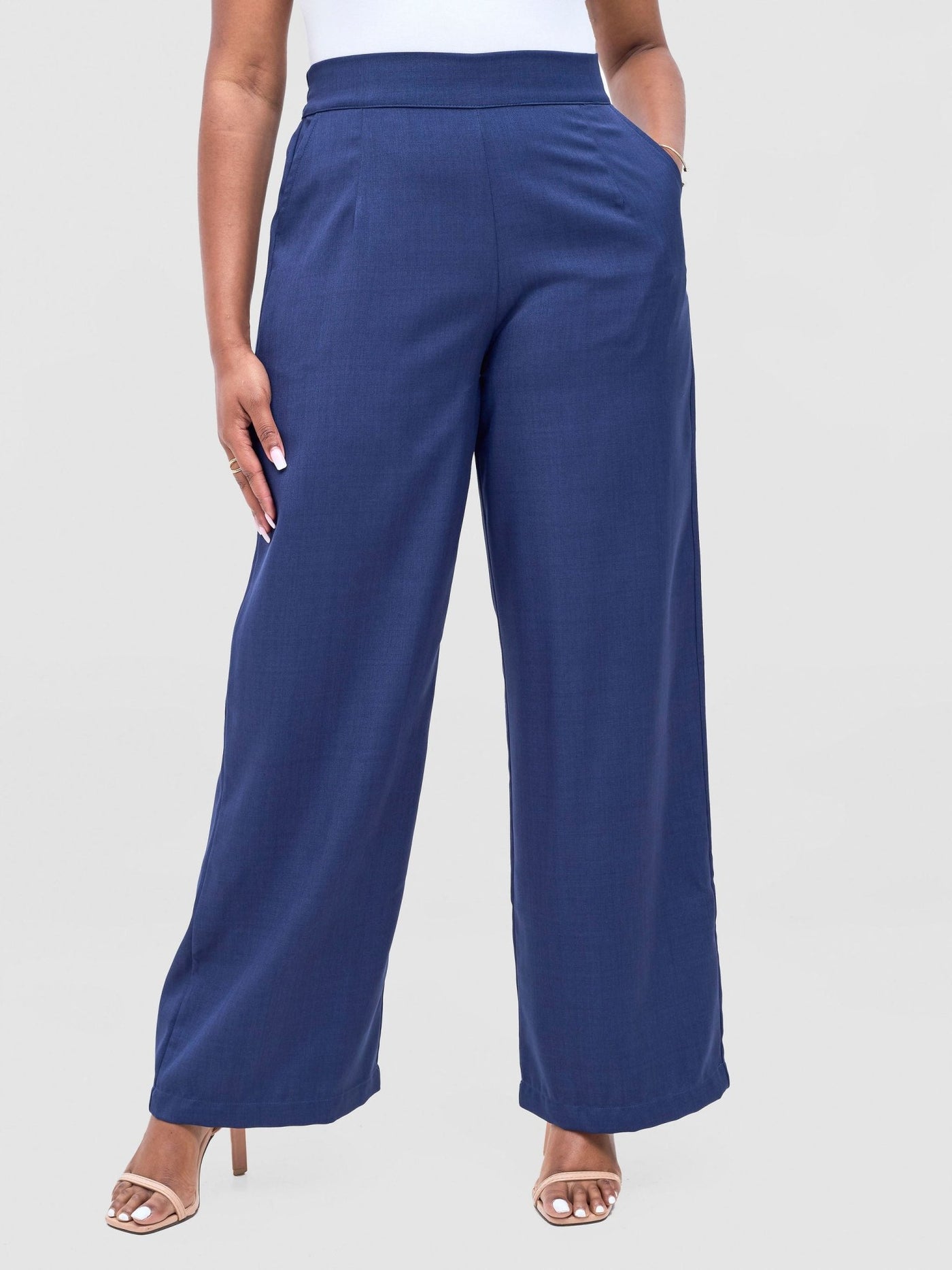 Vivo Niari straight leg Pants - Navy - Shopzetu