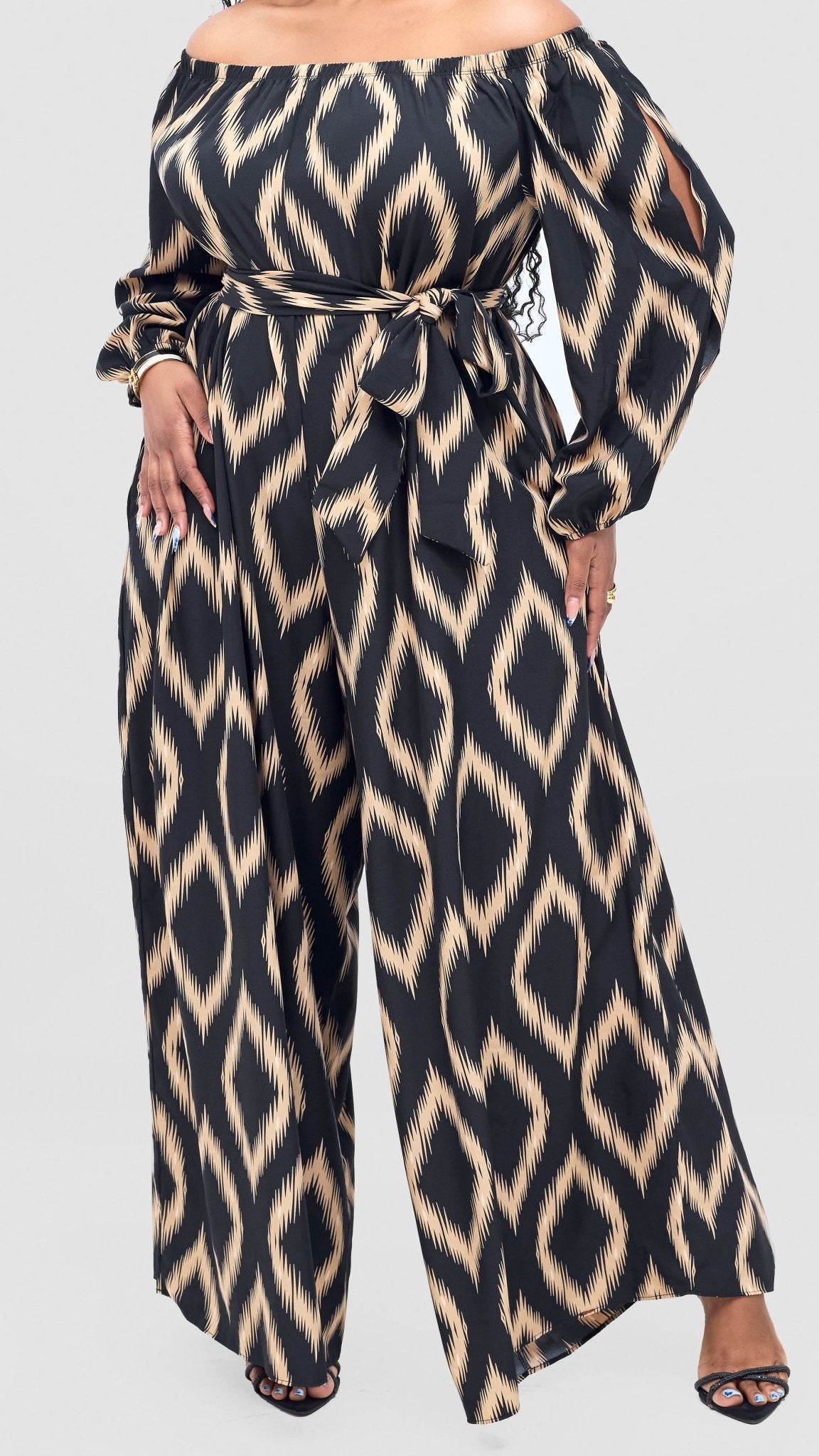 Vivo Yumi Off Shoulder Jumpsuit - Cream / Black Rumi Print - Shopzetu