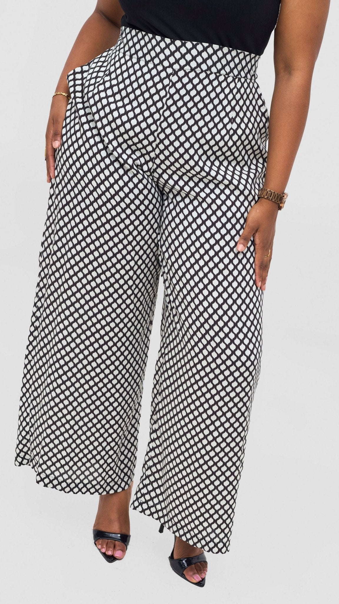 Vivo Samira Pants - Black / Off - white Print - Shopzetu