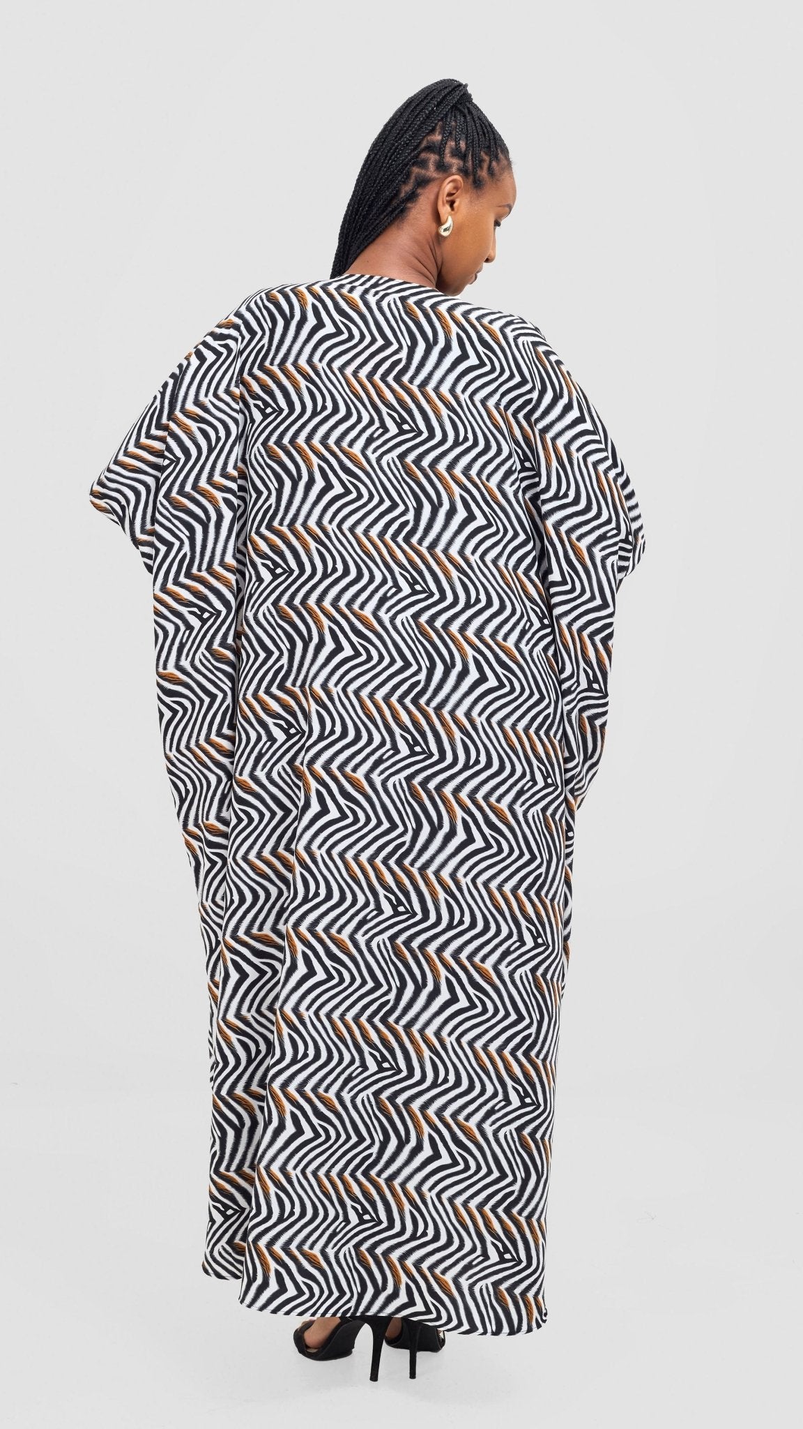 Vivo Maisha Wide Kimono - Cream / Black Print - Shopzetu