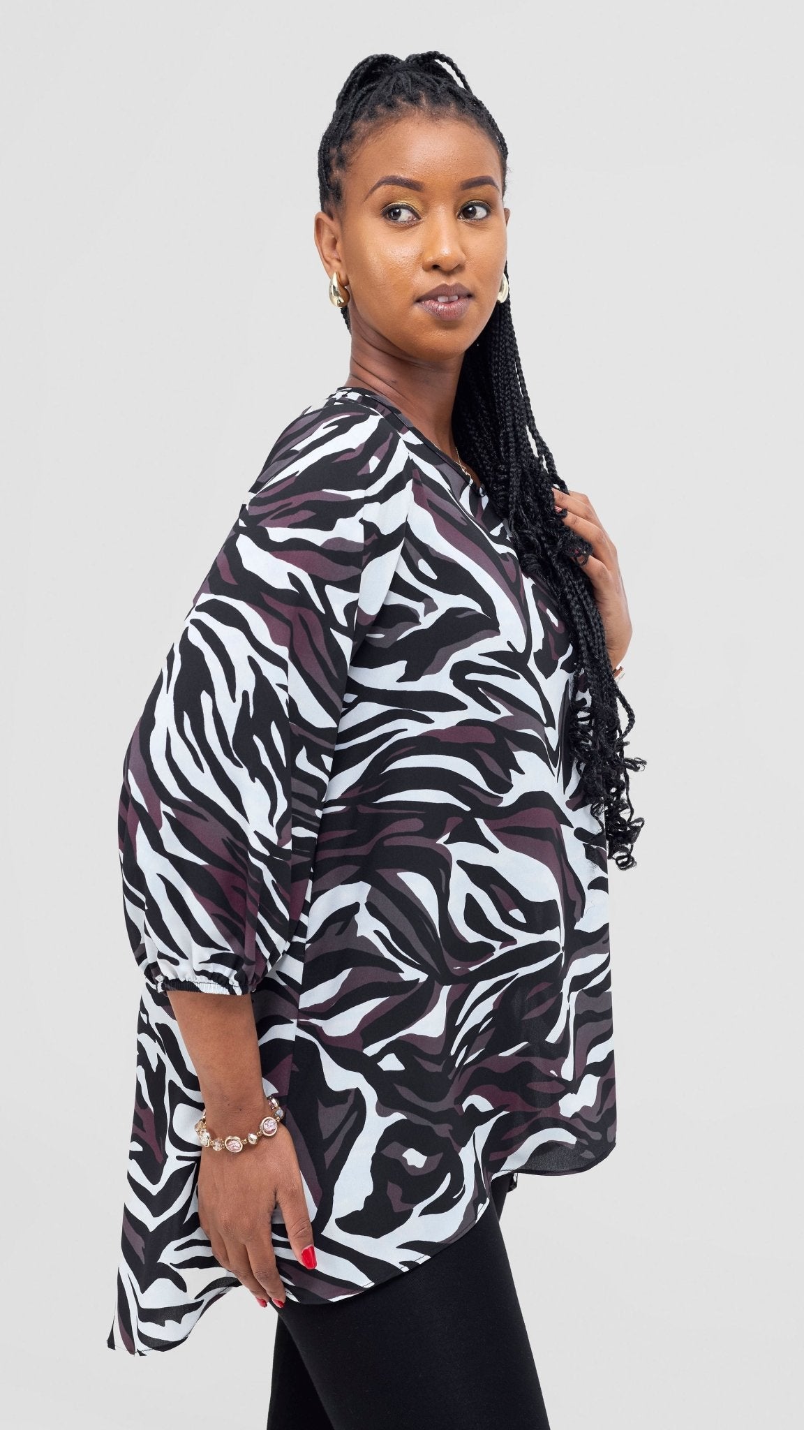 Vivo Samira High Low Top - Black / Cream Sira Print - Shopzetu