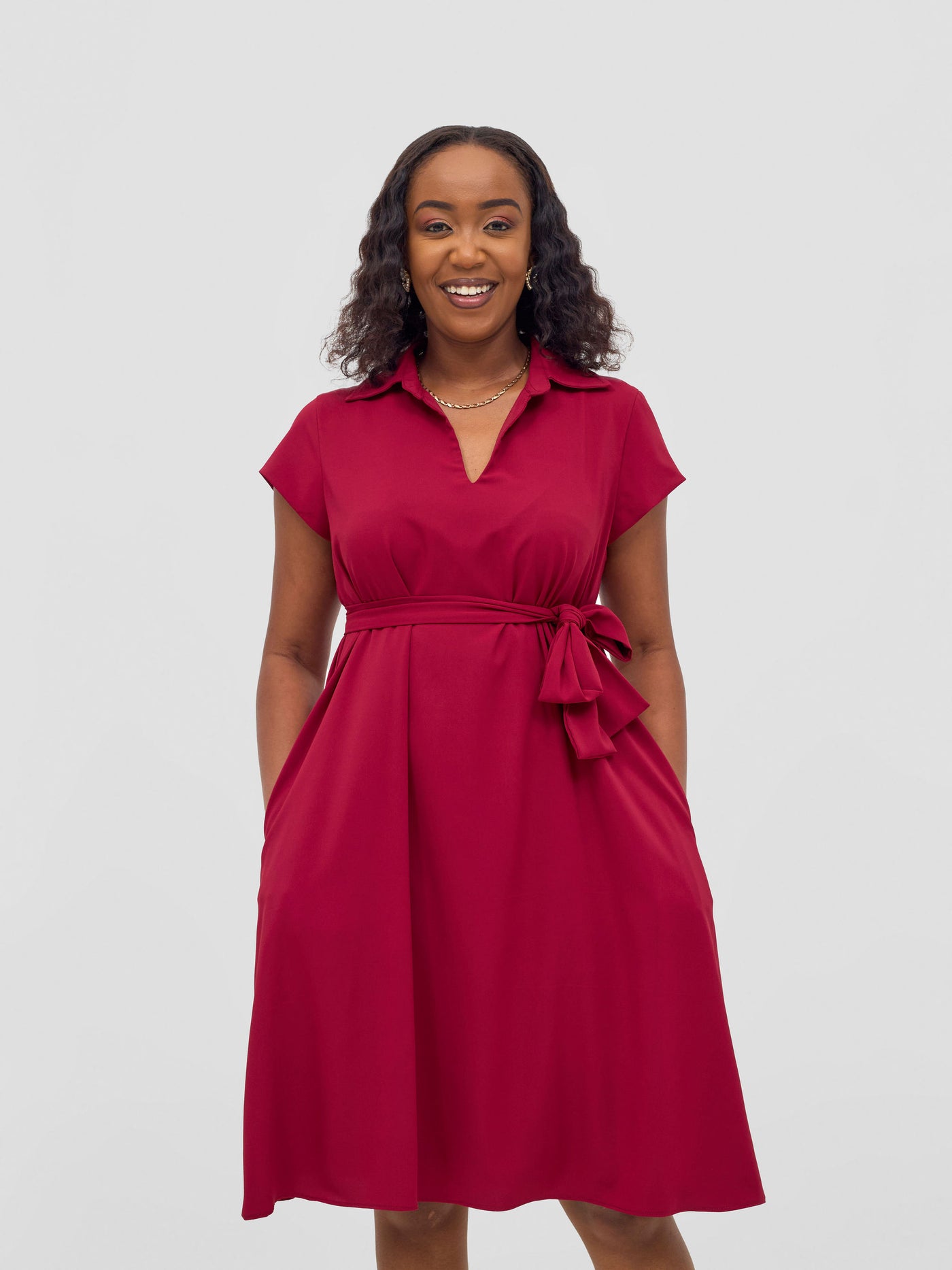 Vivo Zuri Cap Sleeve Knee Length Dress - Maroon