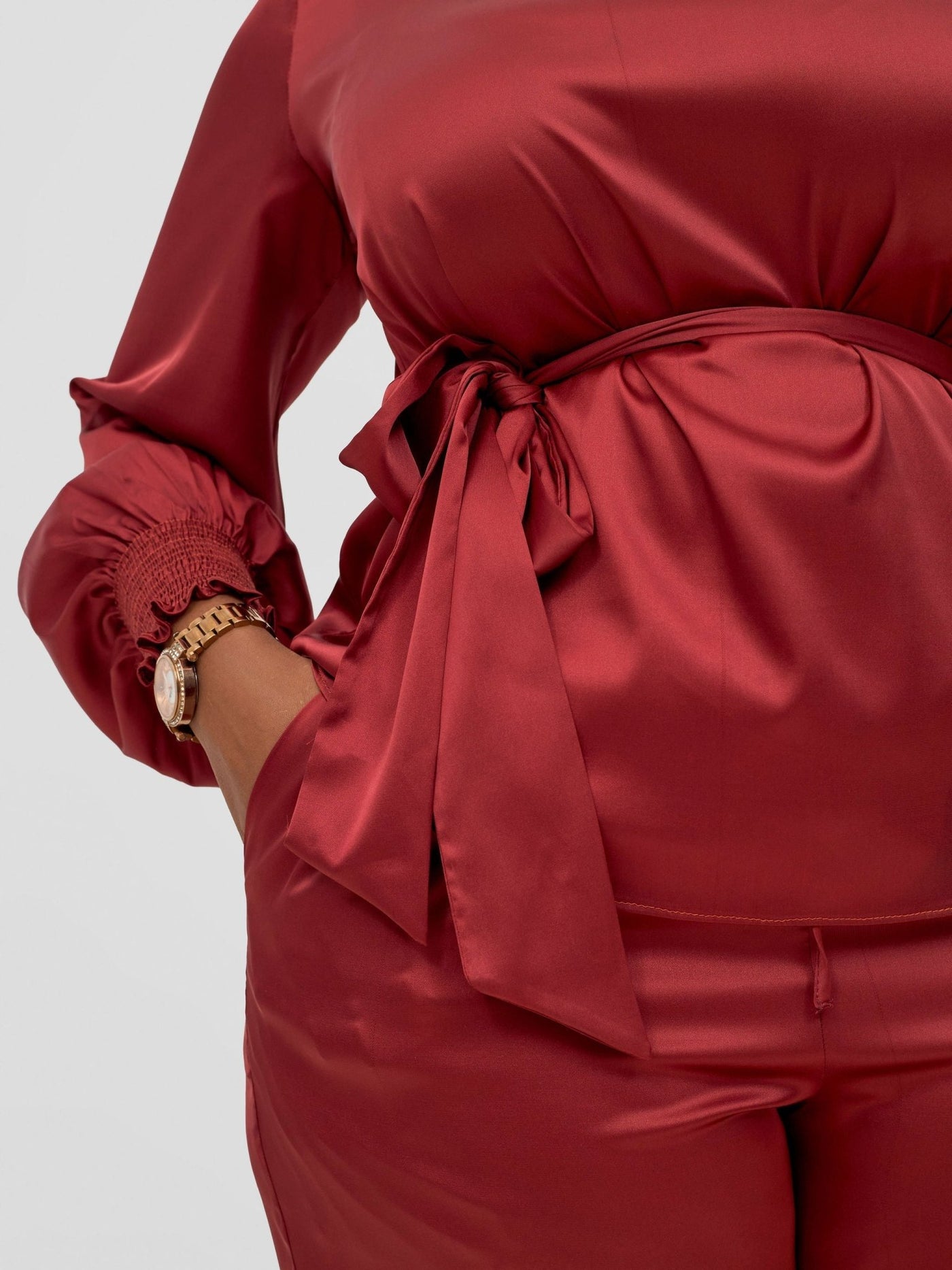 Vivo Ayah Shirred Cuff Loose Top - Dark Red - Shopzetu