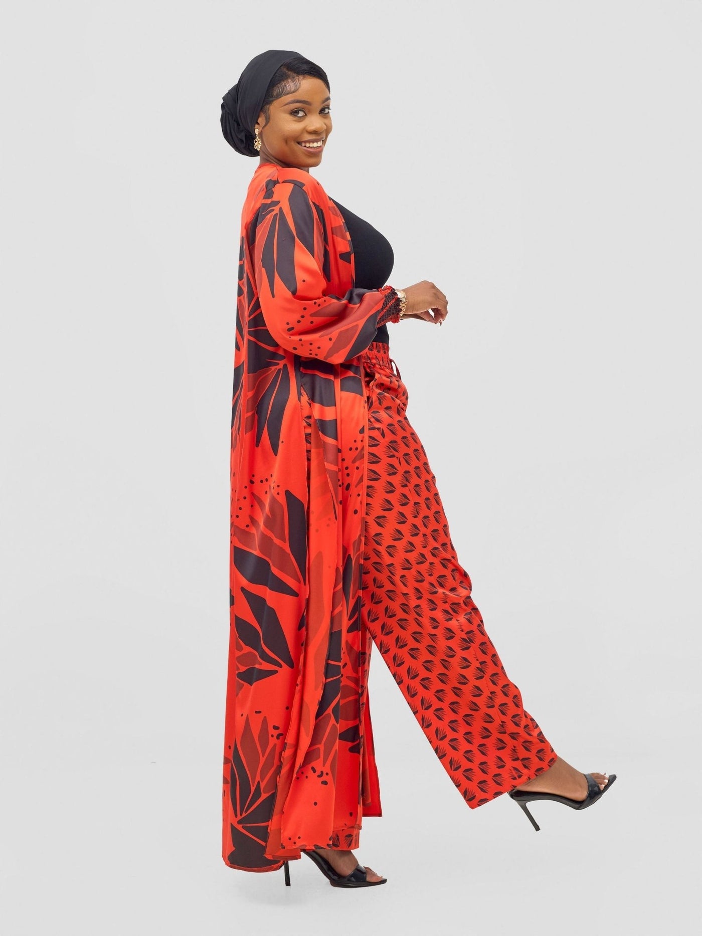 Vivo Ayah Kimono - Orange / Black Tullu Print - Shopzetu