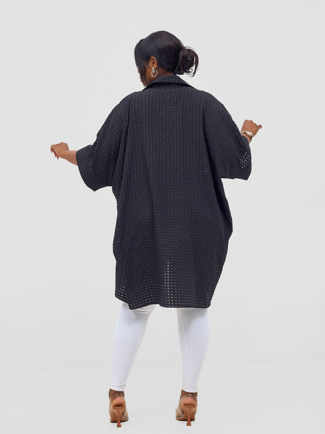 Vivo Mistari 3/4 Sleeve V - Neck Collared Tunic Top - Black Textured - Shopzetu