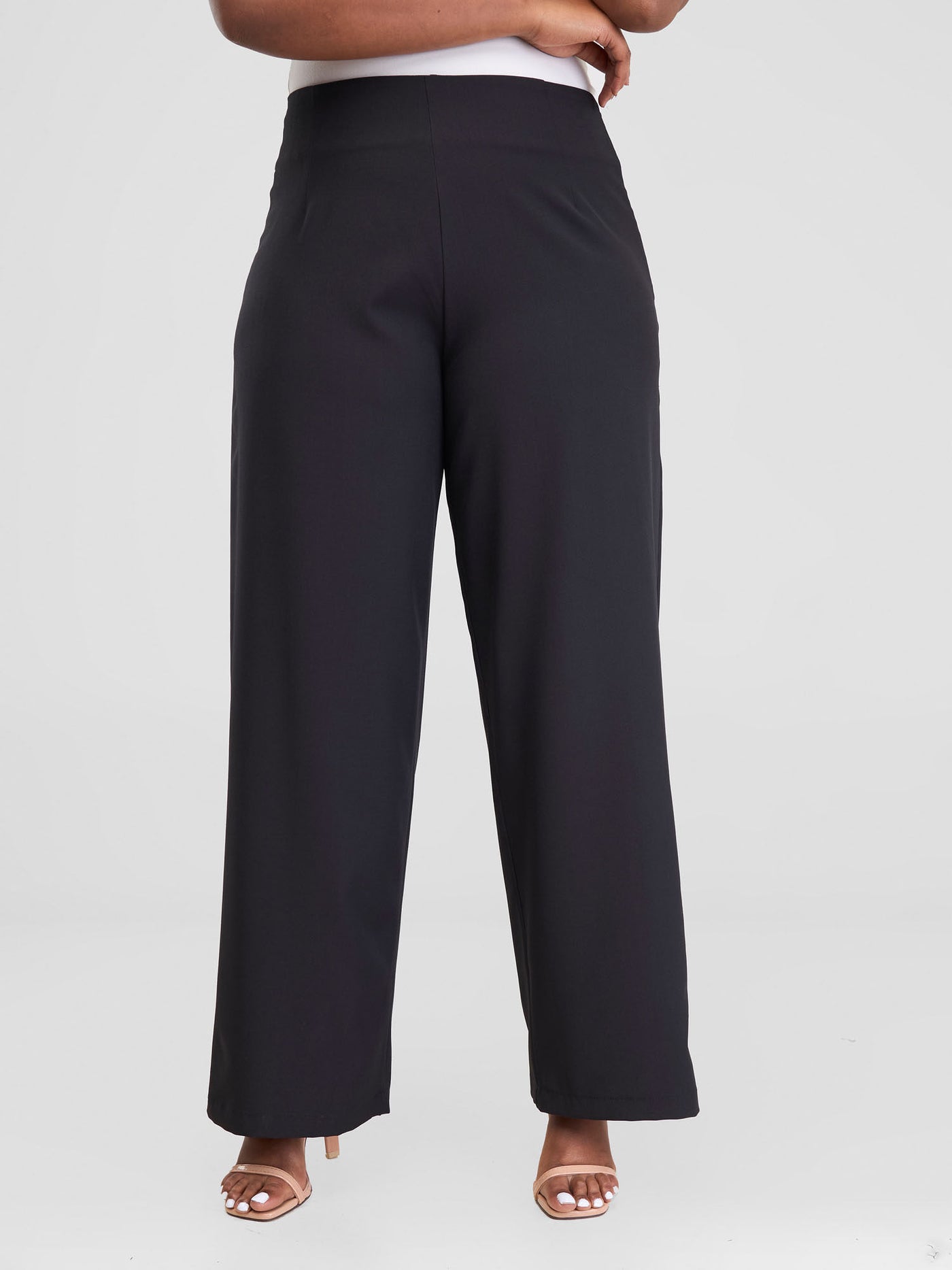 Vivo Zahari Straight Leg Pants - Black