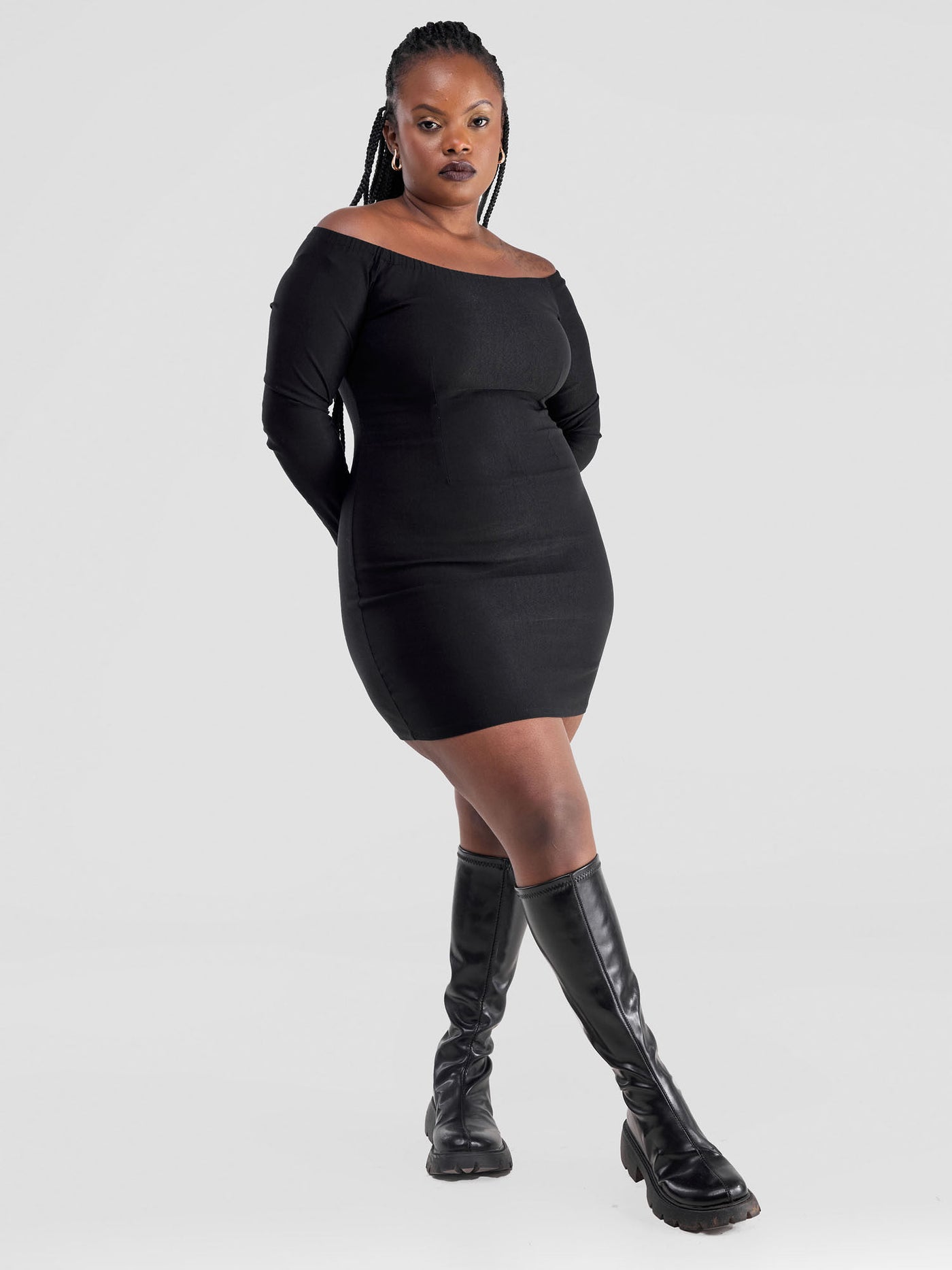 Zoya Yuni Off shoulder Mini Dress - Black