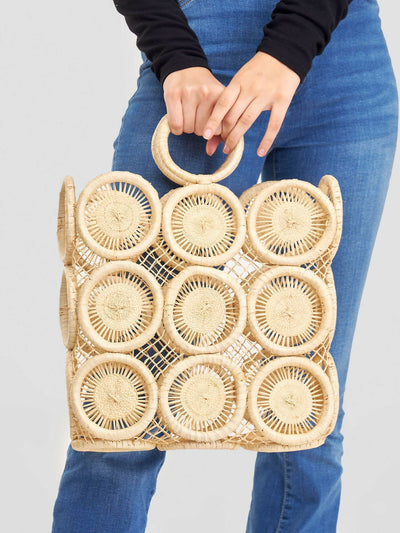 Curves BD Hollow Raffia Bag - White - Shopzetu