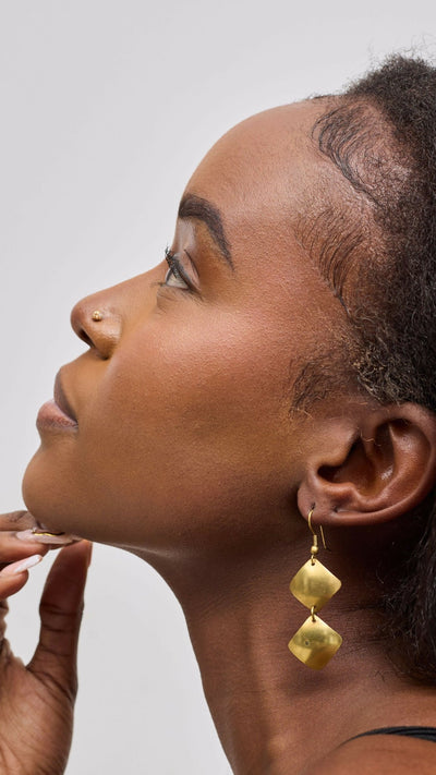 Ziria Designs Diamond Petal Earring - Brass - Shopzetu