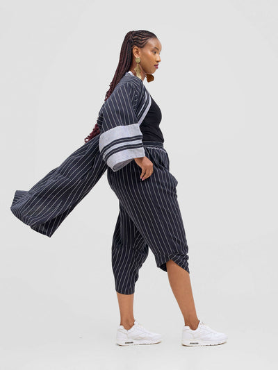 Liquid Lemn Mistari Flexy Striped With Yoga Set – Black / Grey - Shopzetu