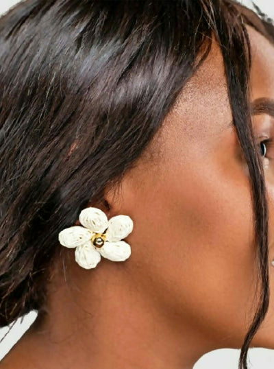 Auri Accessory Boho Pearl Earring - White - Shopzetu