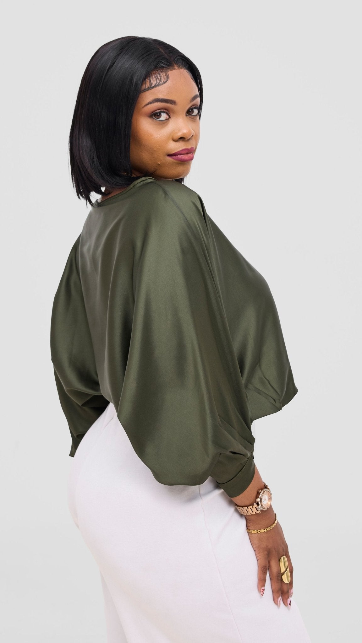 Vivo Sawari Crossed Cuff Batwing Top - Hunters - Shopzetu