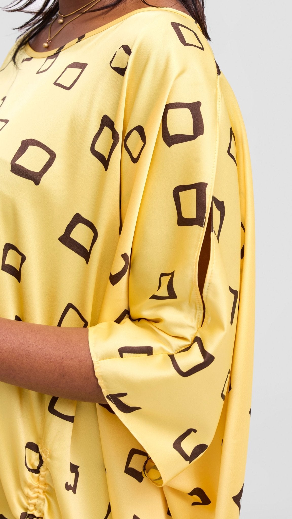 Vivo Samira Drawstring Top - Dark Brown / Light Yellow Nita Print - Shopzetu
