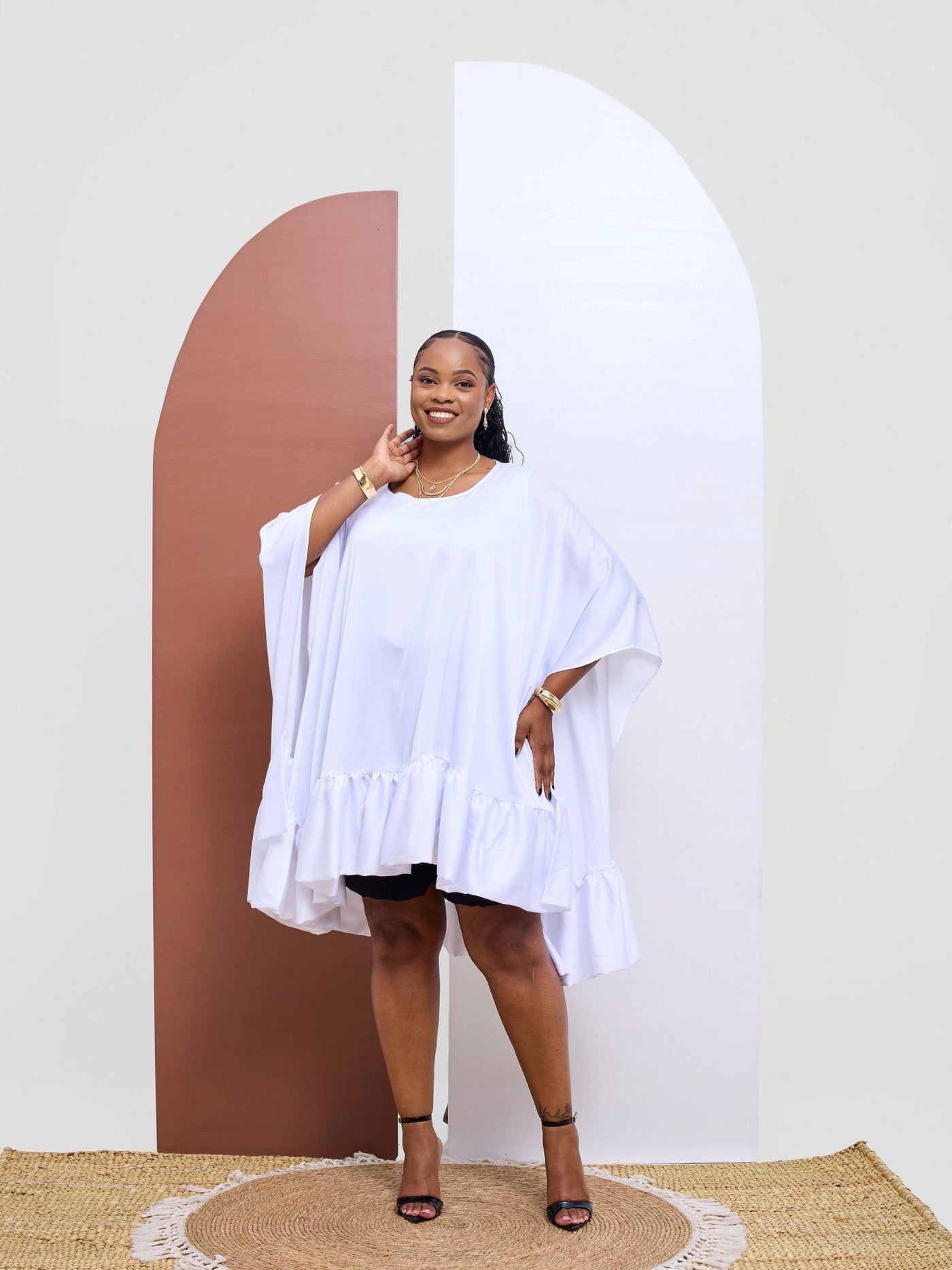Vivo Kelemi 4.0 Frilled Wide Top - White - Shopzetu