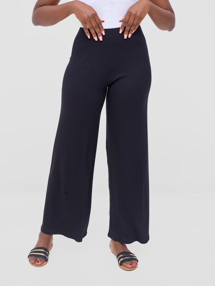 Vivo Safa Straight Leg Pants in Stretch Rib - Black