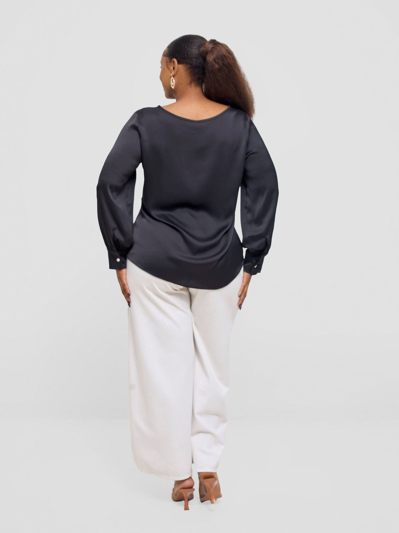 Vivo Tatili Bishop Long Sleeve Top - Black Textured - Shopzetu