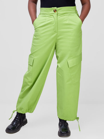 Safari by Vivo Kamari Capri Cargo Pants - Green