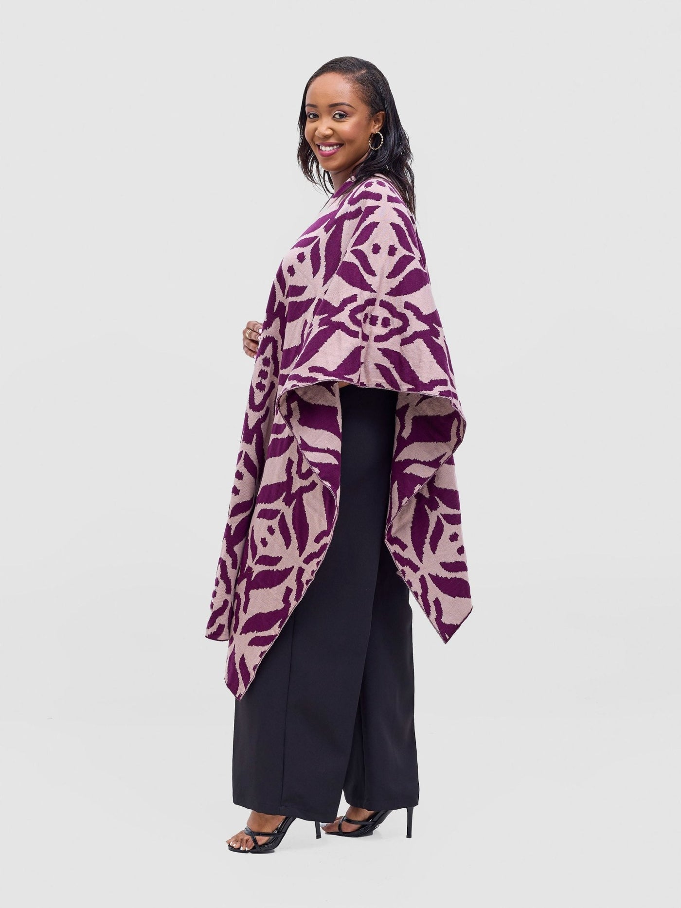 Vivo Reversible Poncho without Fringes - Plum / Champagne Ukwi Print - Shopzetu