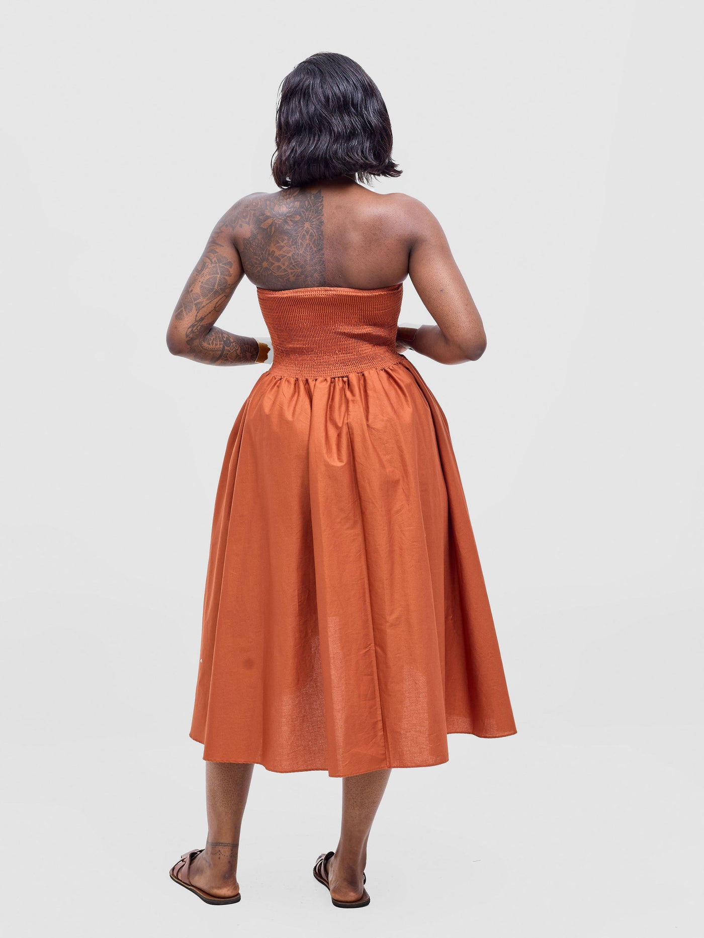 Safari by Vivo  Tiwa Shirred Midi Dress - Rust
