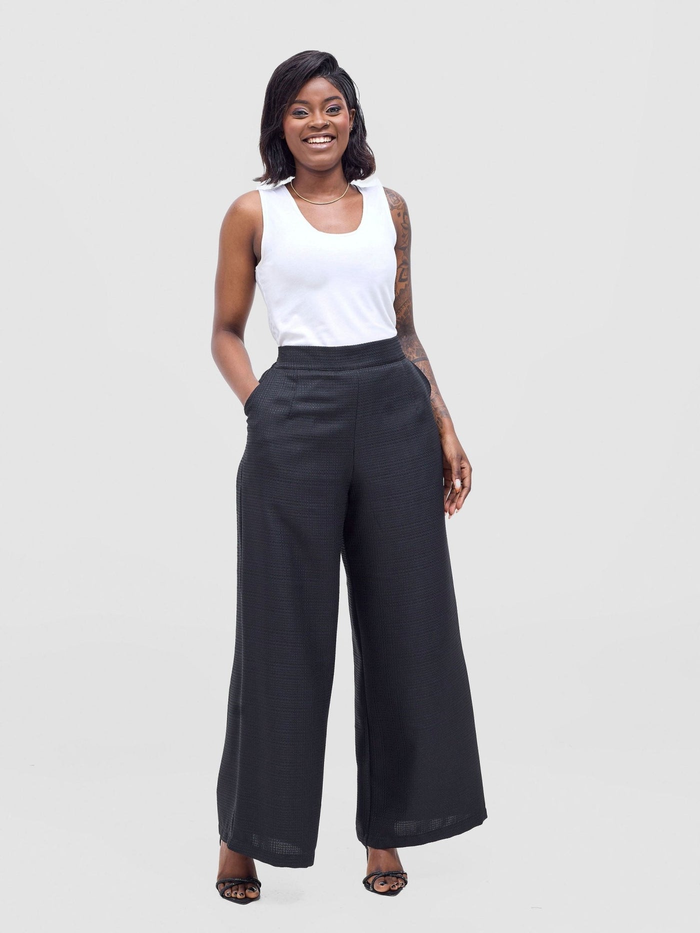 Vivo Analo Wide Leg Pants - Black - Shopzetu
