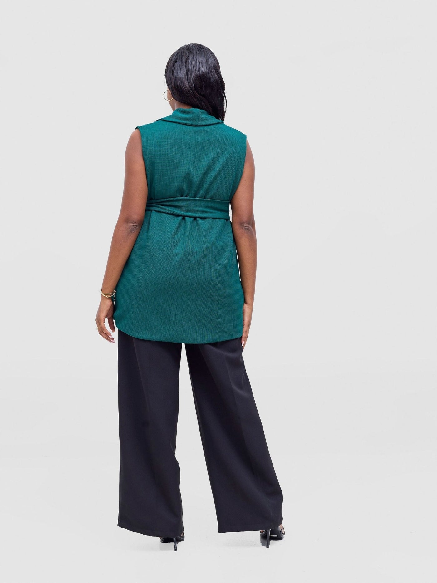 Vivo Basic Sleeveless Double Layered Coat - Dark Green - Shopzetu